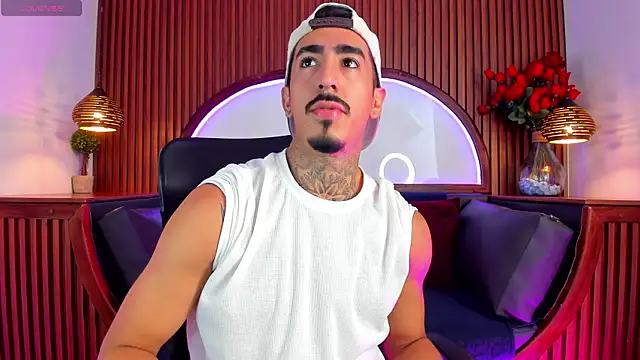 Donovan Desmond online show from April 8, 2026, 8:10 pm