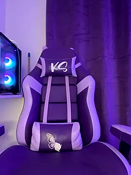 AlessiaSmith11 online show from November 7, 2025, 3:00 am