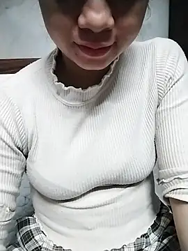 Snapshot of Mie_rose chatting on February 23, 2026, 1:55 pm Mie rose online show from February 23, 2026, 1:55 pm