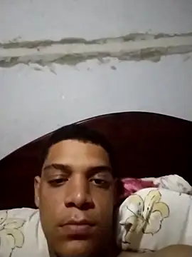 Snapshot of CadencedMimesis chatting on October 12, 2025, 8:32 pm CadencedMimesis online show from October 12, 2025, 8:32 pm