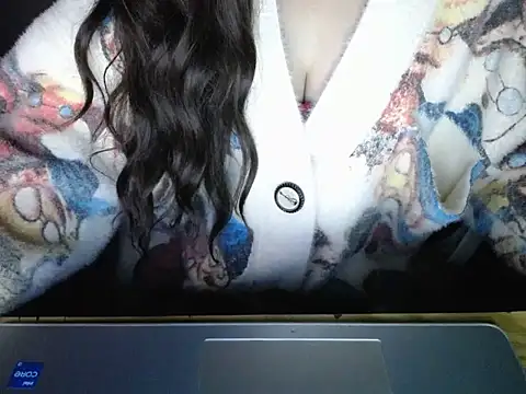 ahoa Tk online show from December 5, 2025, 4:16 pm