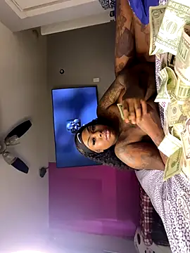 Snapshot of thagoodpussyhoe101 chatting on September 26, 2025, 6:15 pm thagoodpussyhoe101 online show from September 26, 2025, 6:15 pm