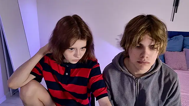 Bonnie And C1yde online show from December 3, 2025, 5:12 pm