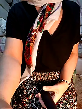 Snapshot of ezgi2545 chatting on April 16, 2026, 1:23 pm ezgi2545 online show from April 16, 2026, 1:23 pm