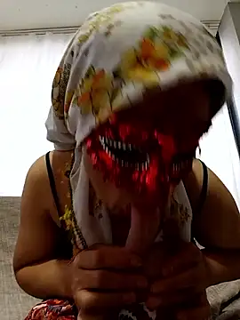 ezgi2545 online show from January 13, 2026, 10:19 am