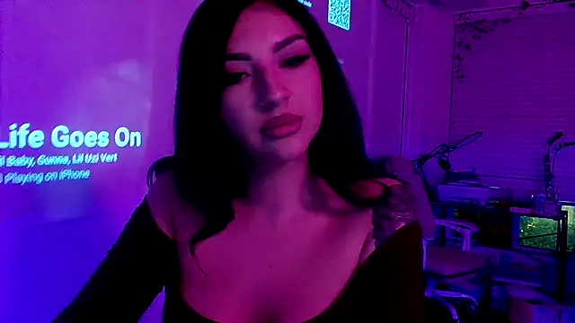 jg0ld online show from October 19, 2025, 4:37 am