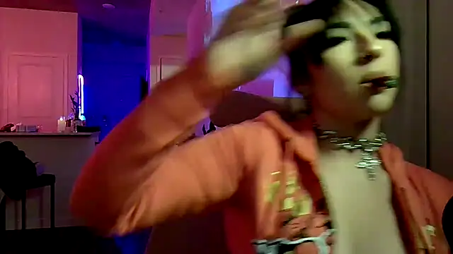 jg0ld online show from November 3, 2025, 2:06 am