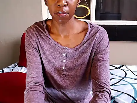 PetiteEbonyBabe online show from September 28, 2025, 7:37 am