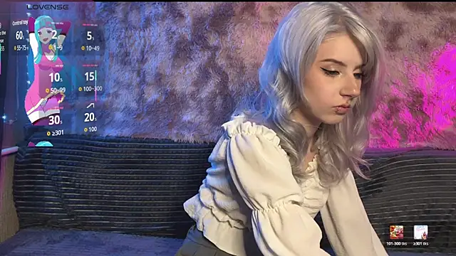 snowy lisa online show from April 4, 2026, 3:07 pm