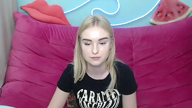 SofySofty online show from November 9, 2025, 5:50 pm