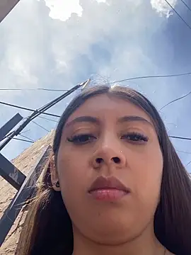 Sara-cooper2 online show from February 12, 2026, 4:07 pm