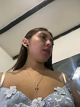 Sara-cooper2 online show from February 1, 2026, 7:56 pm