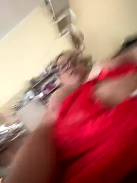 chiaretta loveit online show from September 21, 2025, 3:06 pm