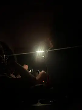 chiaretta loveit online show from April 25, 2026, 12:35 am