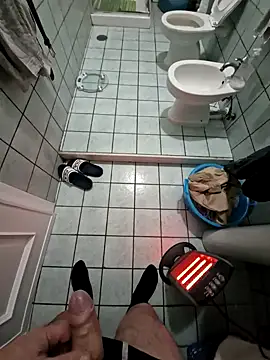 Monella52 online show from January 14, 2026, 5:49 pm