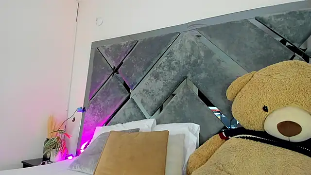 Sweet Salome1 online show from October 24, 2025, 12:04 pm