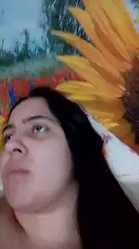 NESI SNAKE GIRL online show from June 16, 2026, 11:49 pm