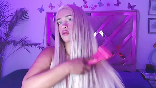 Lulu sweety online show from May 25, 2026, 6:28 pm