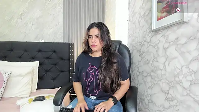 alicy  torres online show from April 7, 2026, 12:18 pm