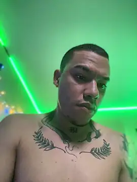 AlphaMasterXxx online show from December 21, 2025, 9:26 pm