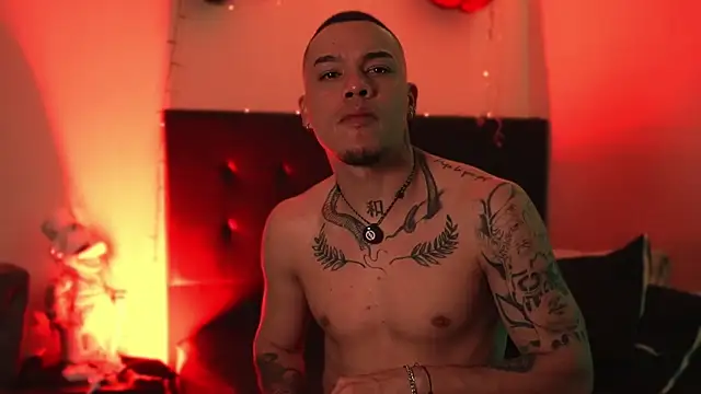 AlphaMasterXxx online show from February 3, 2026, 1:49 am