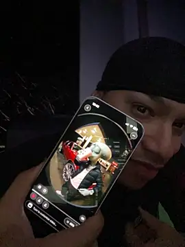 AlphaMasterXxx online show from November 5, 2025, 5:43 am