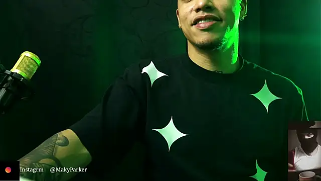 AlphaMasterXxx online show from December 23, 2025, 5:51 am