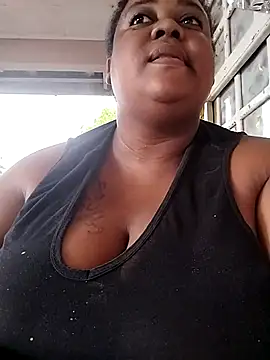 Karamelsaus online show from June 24, 2026, 8:17 pm
