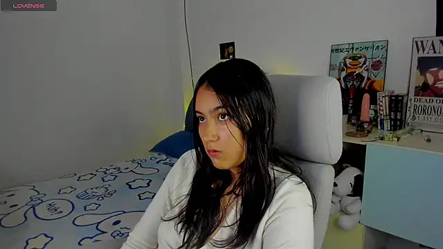 Snapshot of namiiwhite chatting on September 19, 2025, 3:27 pm namiiwhite online show from September 19, 2025, 3:27 pm