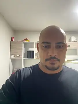 Snapshot of Morenocasado34liberal chatting on October 20, 2025, 5:20 am Morenocasado34liberal online show from October 20, 2025, 5:20 am