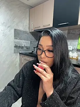 JaneetDeea online show from April 17, 2026, 12:13 am