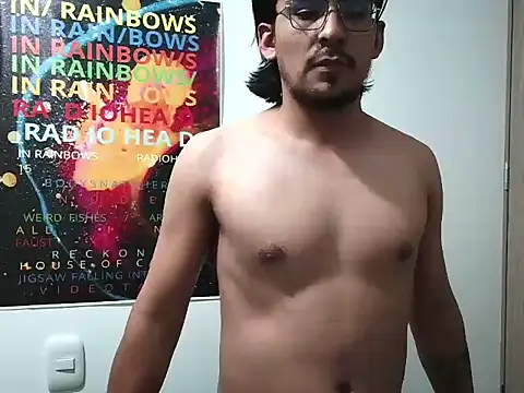 veluvb online show from September 10, 2025, 2:43 am