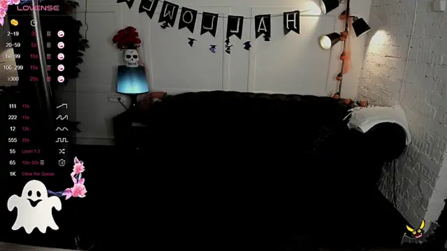 Dark Moni online show from November 1, 2025, 8:41 am