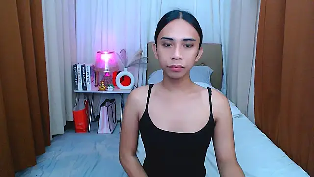 scarlet smith7 online show from May 11, 2026, 10:27 am