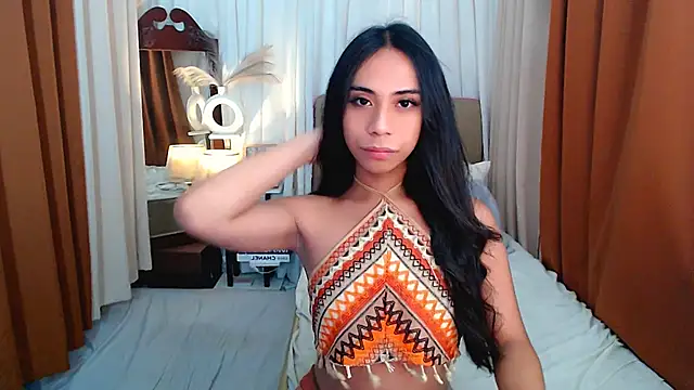 scarlet smith7 online show from April 23, 2026, 1:45 am