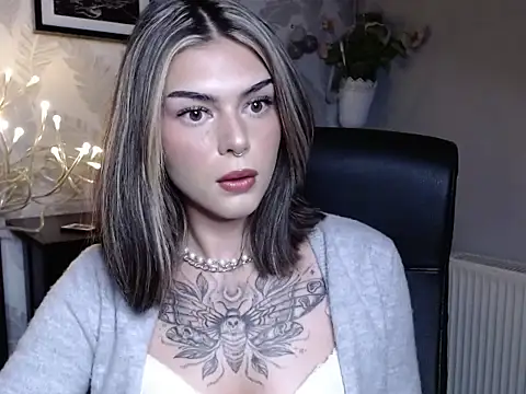 Nova SIN online show from September 18, 2025, 5:10 am