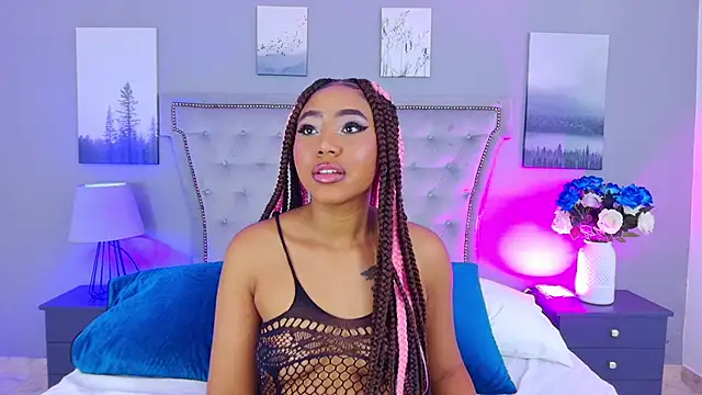 AngelaRoberts online show from December 1, 2025, 4:35 am