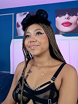 AngelaRoberts online show from October 16, 2025, 4:21 am