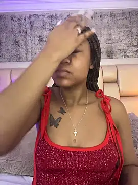 Snapshot of AngelaRoberts chatting on March 2, 2026, 8:27 pm AngelaRoberts online show from March 2, 2026, 8:27 pm