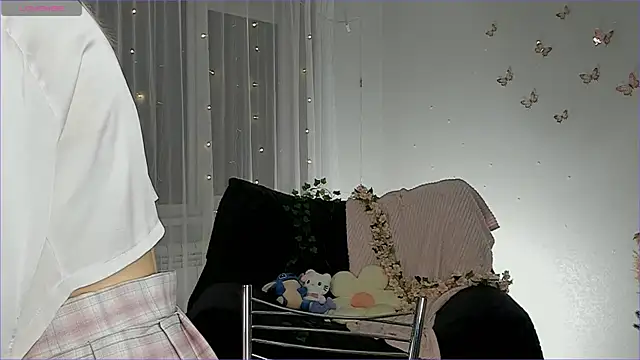 NyxaThorn online show from January 10, 2026, 2:34 pm