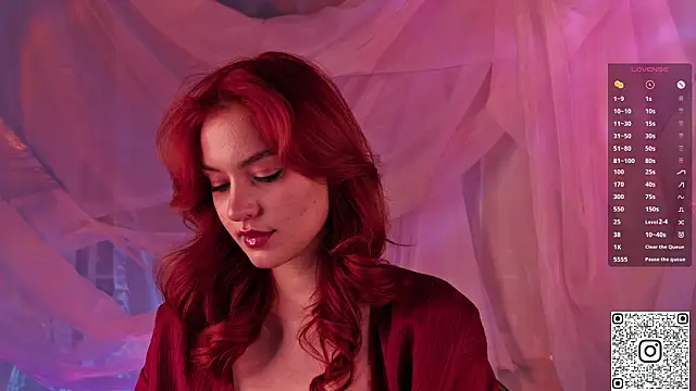 GildedKitten online show from February 15, 2026, 8:08 pm