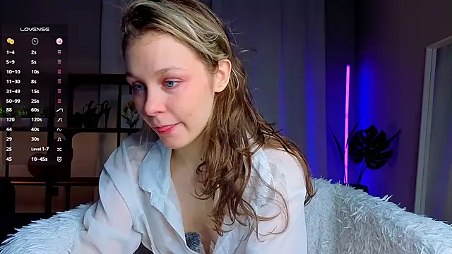 Tender beauty online show from May 26, 2026, 6:39 pm