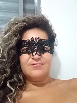 RaphinhaSanches online show from December 1, 2025, 8:59 am