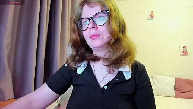 MilisaSweet777 online show from March 29, 2026, 4:52 pm