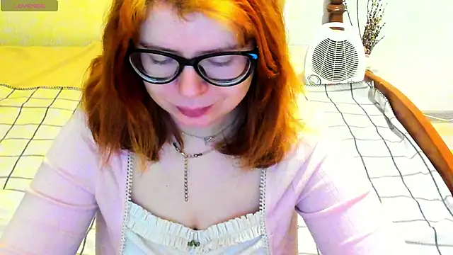 MilisaSweet777 online show from February 17, 2026, 8:28 pm