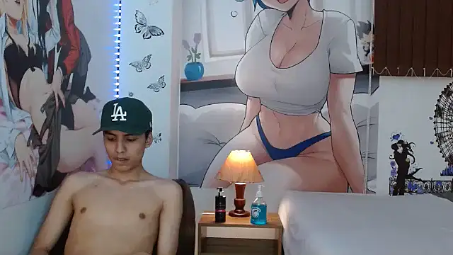 mybonnieandclyde303av online show from November 4, 2025, 3:32 am