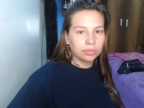 cloequeen15 online show from March 30, 2026, 7:48 pm