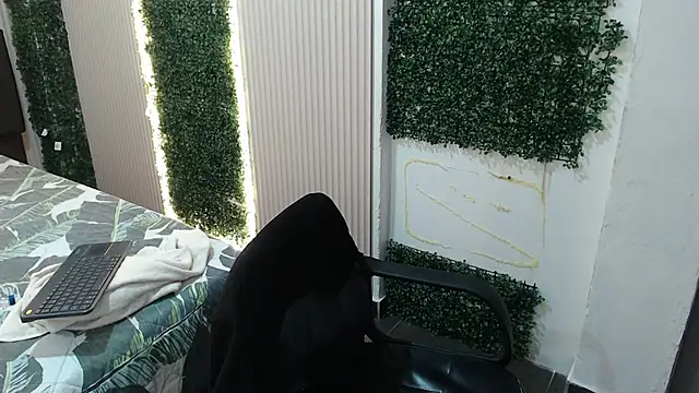 canela a73 online show from November 13, 2025, 3:16 pm