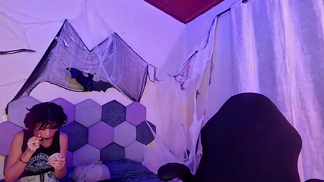 2006 tgn online show from November 7, 2025, 12:10 pm