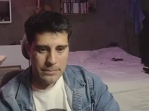 Snapshot of parca13 chatting on November 21, 2025, 4:44 am parca13 online show from November 21, 2025, 4:44 am